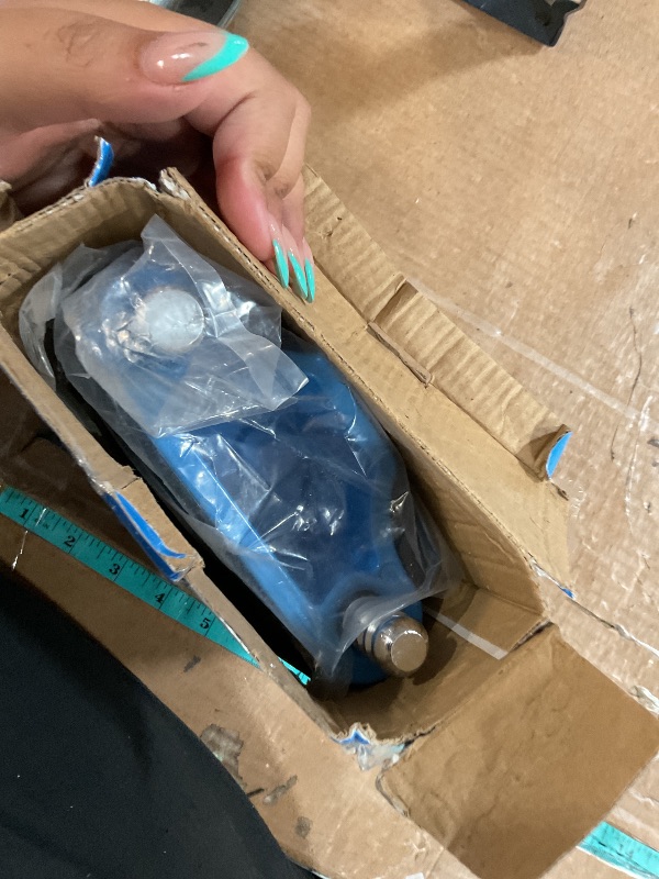 Photo 1 of ****Missing parts***Item does not have keys to lock.******
RETRUE Universal Coupler Lock Trailer Locks Ball Hitch Trailer Hitch Lock Adjustable Security Heavy-Duty Steel Fits 1-7/8 Inch, 2 Inch, 2-5/16 Inch Couplers Blue & Silver