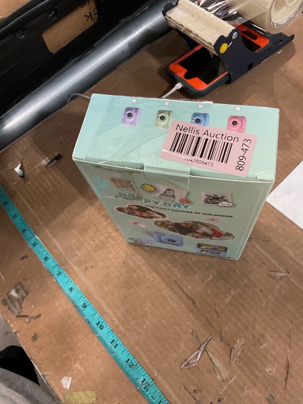 Photo 1 of (POWER TESTED) (USED/FAIR) Kids Camera Instant Print, 3.0" HD Screen Kids Instant Cameras, Christmas Birthday Gifts for Girls Boys 3 4 5 6 7 8 9 10 Year Old, Portable Toddler Travel Toys with 32GB Card & 3 Rolls Printer Paper