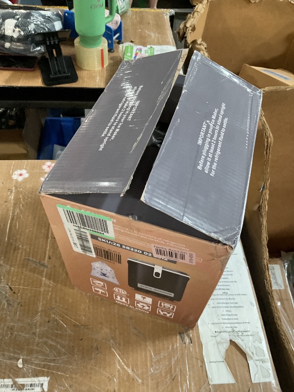 Photo 1 of (PARTS) (DAMAGED) Crzoe Ice Makers Countertop, Ice Machine with Handle, 26Lbs in 24Hrs, 9 Cubes Ready in 6 Mins, Self-Cleaning Portable Ice Maker, 2 Sizes of Bullet Ice Cubes for Home and Office(Black)