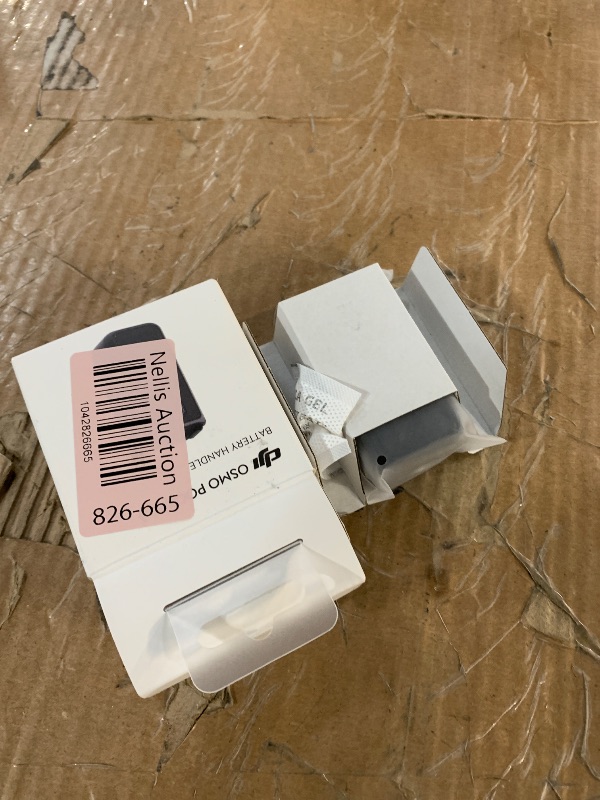 Photo 1 of ***(PARTS ONLY/ NON FUNCTIONAL)***Osmo Pocket 3 Battery Handle, Compatibility: Osmo Pocket 3