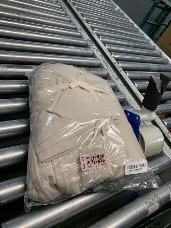 Photo 1 of (USED/FAIR) 100% Linen COMFORTER COVERR Queen Size,
