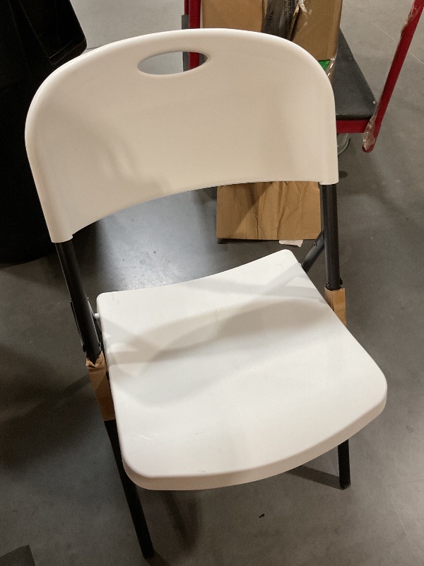 Photo 1 of (See all images) Amazon Basics Sturdy Foldable Plastic Chair, Portable, 350-Pound Capacity, White, 6-Pack