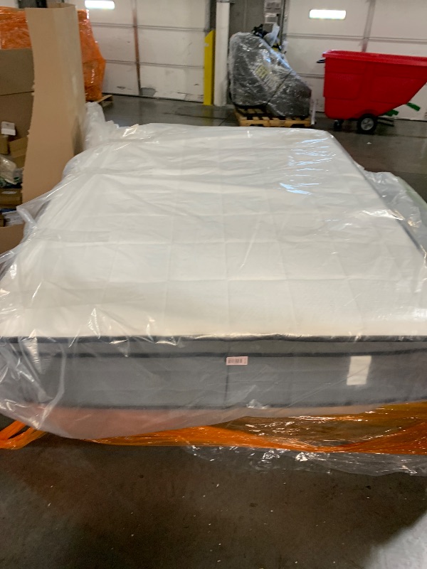 Photo 1 of  Full Mattresses,12 Inch Memory Foam Hybrid Mattress in a Box with Individual Pocket Spring,Pressure Relief & Motion Isolation Queen Size Black Mattress,CertiPUR-US.
