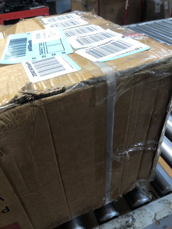 Photo 1 of *** FACTORY SEALED***Heavy-Duty Hydraulic Car Ramps - 5T Load Capacity with Anti-Slip Triangular Plate and Ring Chain Bolt, Adjustable 9.3-14 Inch Height