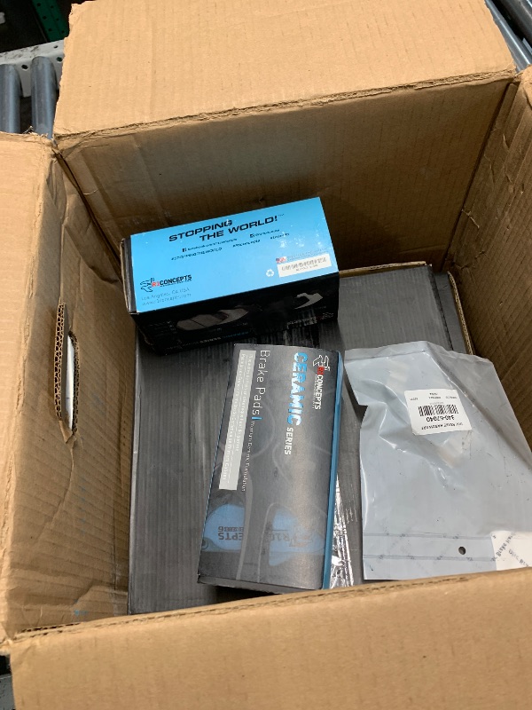 Photo 1 of ****factory sealed *** R1 Concepts Front and Rear Brakes and Rotors| Hardware Included| Front and Rear Ceramic Brake Pads and Rotors Kit| Fits 2014-2019 Nissan Rogue