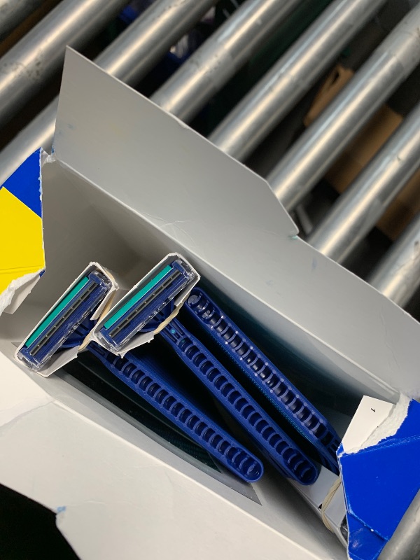 Photo 1 of Gillette Sensor2 Plus Disposable Razor (52 Pack)