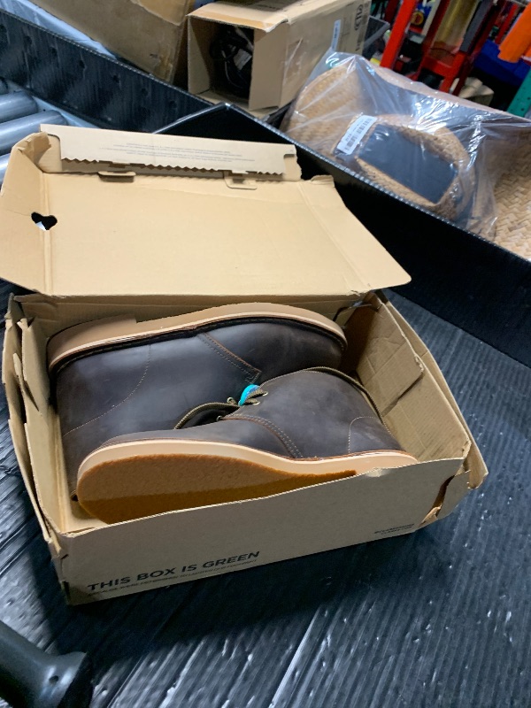 Photo 1 of (9.5 WIDE) Clarks Men's Bushacre 3 Chukka Boot, Beeswax, 9.5 Wide