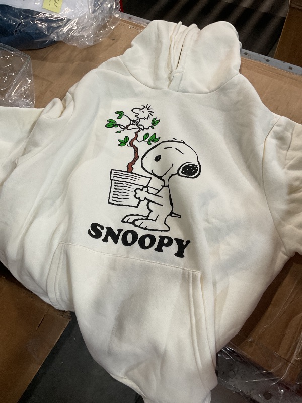 Photo 1 of (Used)(minor damage) Peanuts Men's Snoopy Sweatshirt - Vintage Snoopy and Woodstock Pullover Hoodie, Size Large, Snoopy Cream L
