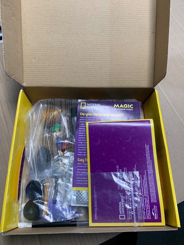Photo 1 of (used)(incomplete) NATIONAL GEOGRAPHIC Mega Magic Set - More Than 75 Magic Tricks for Kids to Perform 