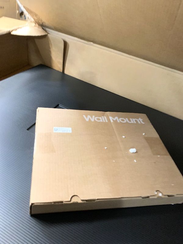 Photo 1 of (unable to test)

Samsung 75-Inch Class QLED 4K LS03D The Frame Series Quantum HDR Smart TV w/Dolby Atmos, Art Mode, Anti-Reflection, Customizable Frame, Slim Fit Wall Mount with Alexa Built-in (QN75LS03D, 2024 Model)