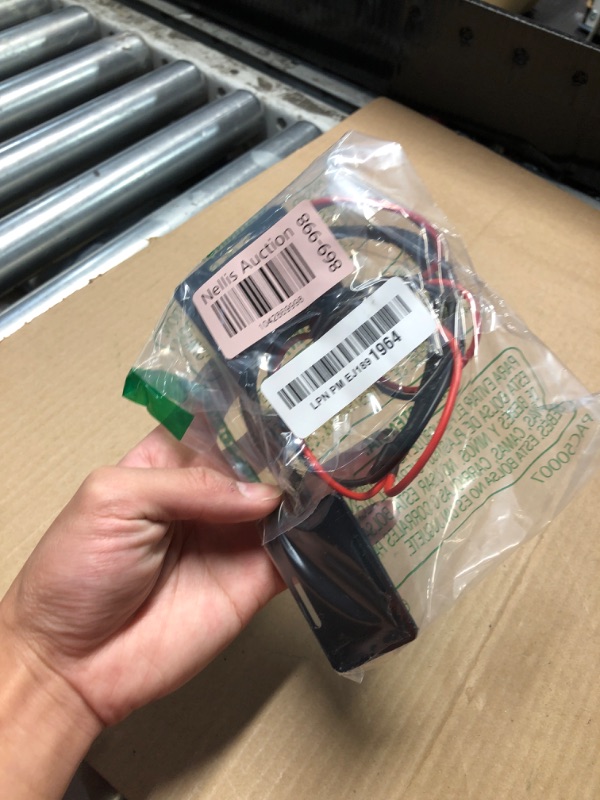 Photo 1 of H7 LED Load Resistor Adapter 50W 6Ohm Upgraded Canbus Decoder Fix Headlights Fog Light DRL Error Code Anti-Flicker Wiring Relay Harness