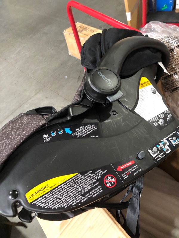 Photo 1 of (see all images) Evenflo Elite All-in-One Car Seat