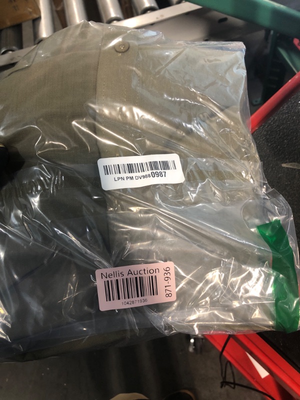Photo 1 of (OLIVE GREEN) (USED/FAIR) (XXL) (BAGGED) Mens Short Sleeve Shirts Linen Cotton Button Down Tees Spread Collar Plain Shirts Army Green XXL