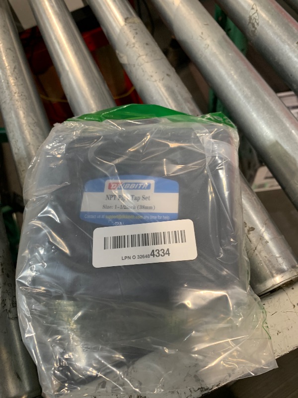 Photo 1 of 1-1/2"-11-1/2 NPT Pipe Tap, 1-1/2"-11-1/2 NPT Tap Carbon Steel Hand Threading Plumbing Tap for Accurate Threads, Assorted Plumbers Mechanics DIY Thread cutting tools.