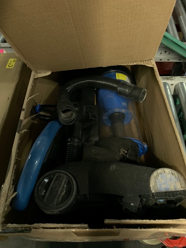 Photo 1 of (Signs of usage)( see all images) Vacmaster UC0501 Bagless Upright Vacuum Cleaner with Large Dust Cup Capacity, Efficient Cyclone Filtration System & 17ft Cord for Carpet, Hard Floor and Pet Hair