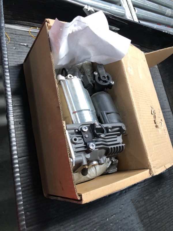 Photo 1 of Airmatic Air Suspension Compressor & Relay 2203200104 Replacement for Mercedes E/S Class W220 W211 W219 E550 S500 2113200304
