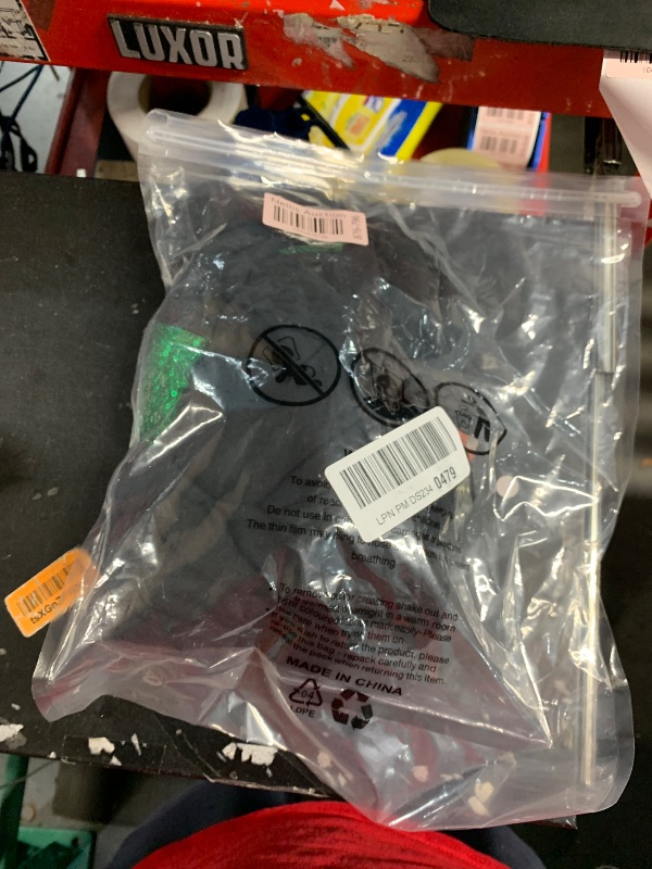 Photo 1 of (Small)  St Patricks Day Shirt Women Shamrock Sequined Splicing Long Sleeve T-Shirts Lucky Clover Graphic Tee Tops