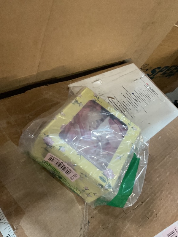 Photo 1 of 180 PCS Real Pink White Rose Flower Petals Confetti for Wedding Flower Girl to Throw, 1.75oz Freeze Dried Rose Petal for Proposal Centerpieces BabyShower Romantic Night Decor