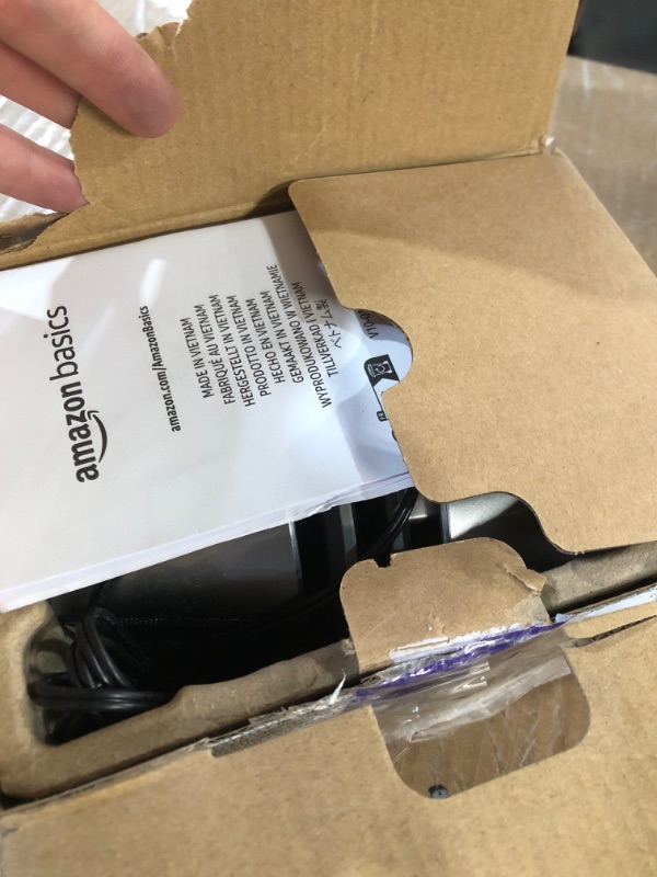 Photo 1 of (Used) Amazon Basics Stereo 2.0 Speakers for PC or Laptop with Volume Control, 3.5mm Aux input, USB-Powered, 1 Pair, Silver