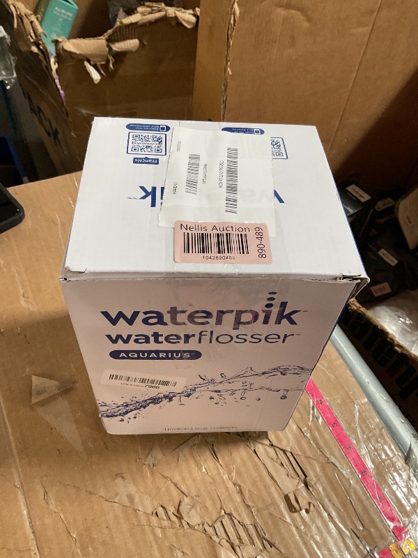 Photo 1 of ***(MAJOR DAMAGE/ SEE NOTES)***
Waterpik Aquarius Water Flosser For Teeth Cleaning, Gums, Braces, Dental Care, Electric Power With 10 Settings, 7 Tips For Multiple Users And Needs, ADA Accepted, White WP-660, Packaging May Vary