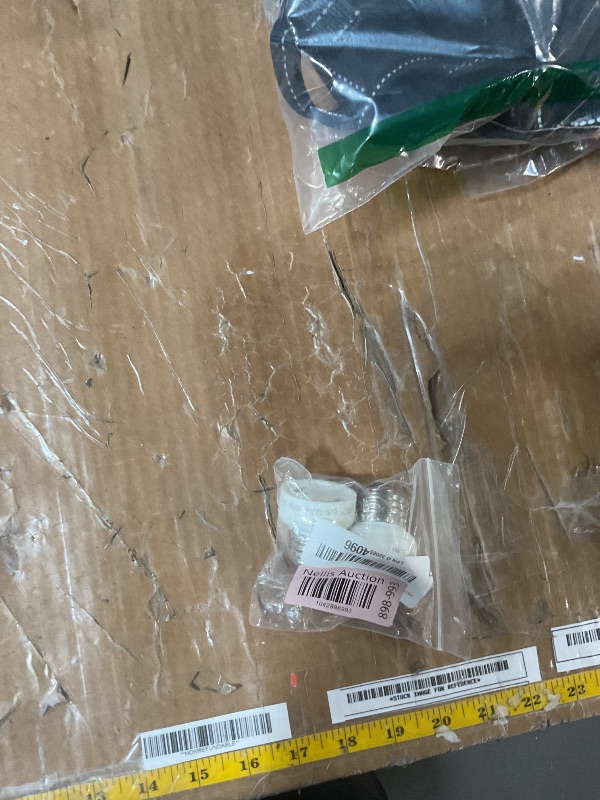 Photo 1 of (Pack of 2) E26/E27 to GU24 Adapter Converter - E26/E27 Edison Screw to GU24 Bayonet Base Bulb Socket