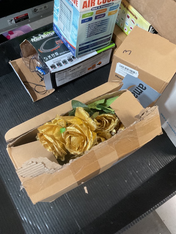 Photo 1 of 50 Pcs Artificial Rose Flower Realistic Silk Roses with Stem Bouquet of Flowers Plastic Flowers Real Looking Fake Roses for Home Wedding Centerpieces Party Decorations (Gold)