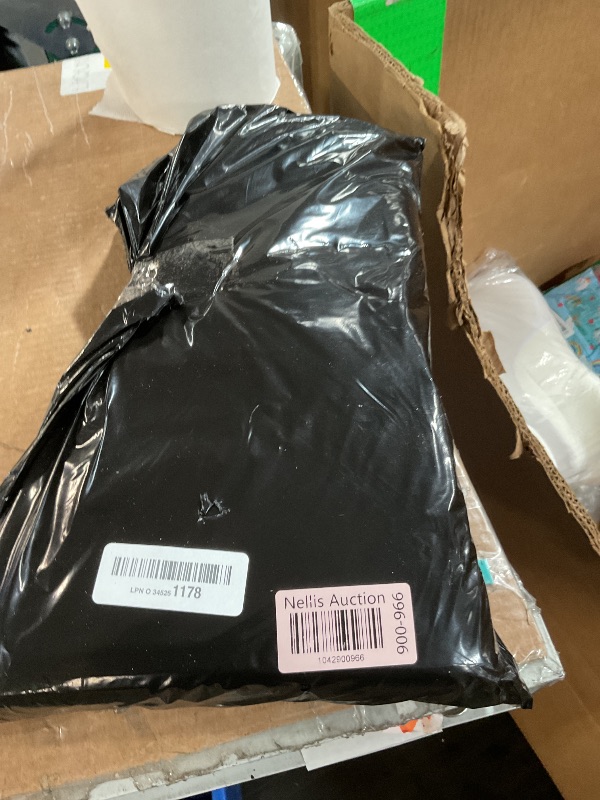 Photo 1 of (BAGGED) (USED/FAIR) Metronic Poly Mailers 14.5x19 200 Pcs | Large Shipping Bags for Clothing | Strong Adhensive Mailing Bags for Small Business, Shipping Envelopes Bags, Tear-resistant Package Bags in Black