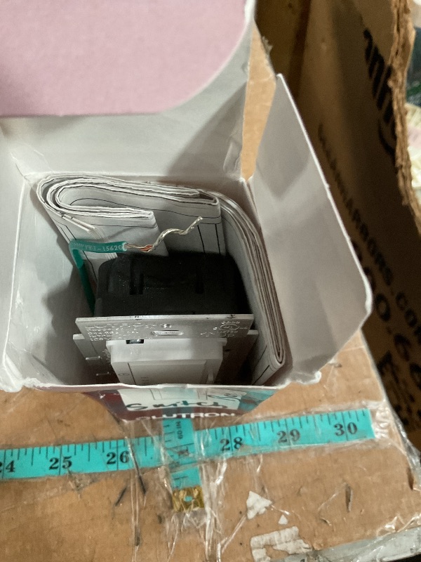 Photo 1 of ***(PARTS ONLY/ NON FUNCTIONAL)***
Lutron Maestro Countdown Timer Switch for Fans and Lights, 3A/150-Watt LED Bulbs, Single-Pole/Multi-Location | MA-T51MN-WH | White