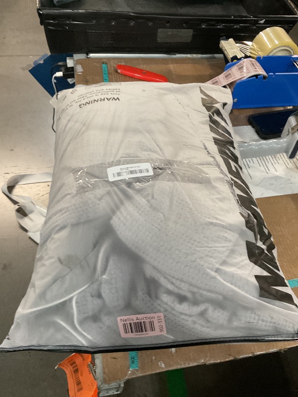 Photo 1 of Amélie Home Waffle Cooling Comforter Queen Size, Q-Max 0.45 Double-Sided Lightweight Cooling Blanket for Hot Sleepers, Summer Silk Breathable Bedding Quilt for Night Sweats, 90"x90", Cool Gray