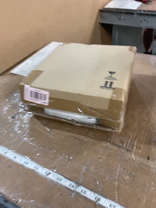 Photo 1 of **POSSIBLY FOR PARTS/MISSING POLE SUPPORT FOR MIRRIOR FROM BASE** Amazon Basics Tabletop Mount Vanity Round Mirror, 1X/5X Magnification, Iron, 7.2"L x 4.92"W, Gold