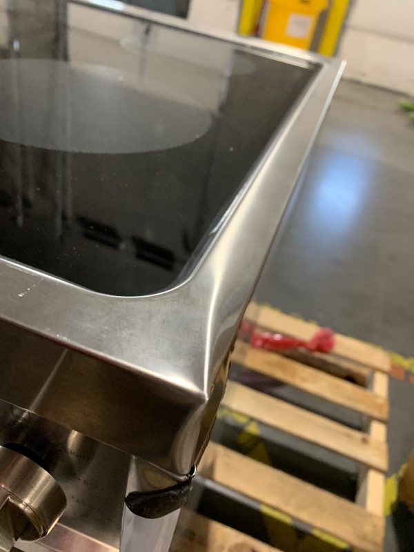 Photo 1 of ***FULL PALLET TRUCK/TRAILOR PICK UP ONLY***
***SEE NOTES FOR MORE DETAILS***
Rangaire RRE241TS 24" Electric Range Oven with Timer - Stainless Steel, Infrared Stove Burners, True Convection, Easy Reach Racks