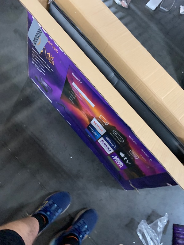Photo 1 of Roku Smart TV – 43-Inch Select Series 4K HDR RokuTV with Roku Enhanced Voice Remote, Brilliant 4K Picture, Automatic Brightness, & Seamless Streaming – Live Local News, Sports, Family Entertainment