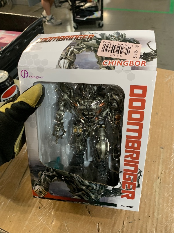 Photo 1 of ***(MAJOR DAMAGE/ SEE NOTES)***
chingbor Deformation Robot Toys, Deformation Action Figure Toys Studio Series KO SS13 Tank Mode, Gift for Kids Boys Girls, Silvery