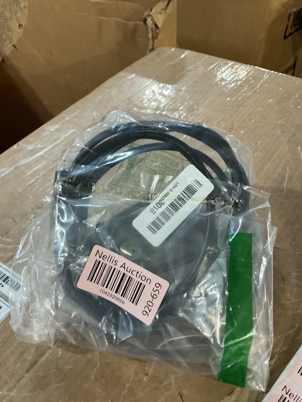 Photo 1 of (BAGGED) (USED/FAIR) GE RG6 Coaxial Cable, 15 Ft. F-Type Connectors, Double Shielded Coax, Input Output, Low Loss Coax, Ideal for TV Antenna, DVR, VCR, Satellite Receiver, Cable Box, Home Theater, Black, 33627
