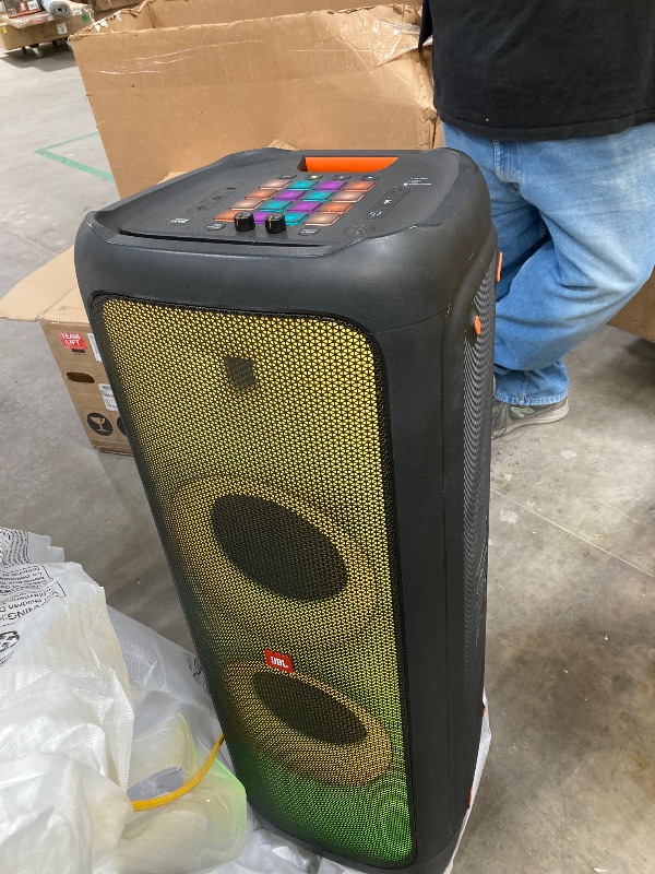 JBL PartyBox 1000 High Power 1100W Wireless Bluetooth Speaker ...