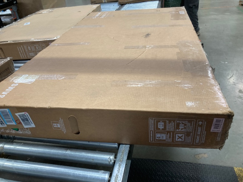 Photo 1 of ***PARTS ONLY***
SAMSUNG 65-Inch Class 4K Crystal UHD DU8000 Series HDR Smart TV w/Object Tracking Sound Lite, Motion Xcelerator, Ultra Slim Design, Gaming Hub, Alexa Built-in (UN65DU8000, 2024 Model)