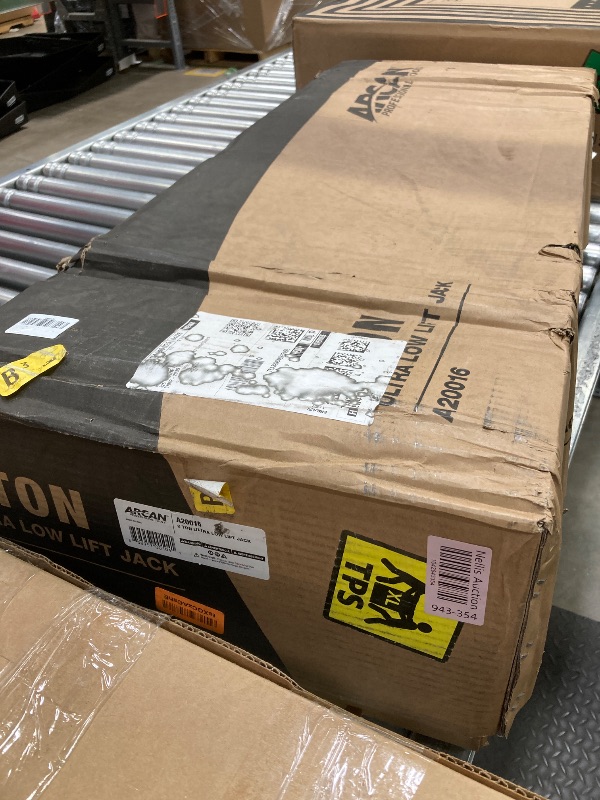 Photo 1 of Arcan Xl2t Black Low Profile Steel Service Jack - 2 Ton Capacity