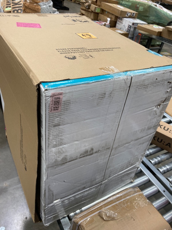 Photo 1 of Bestway SaluSpa Miami EnergySense AirJet Inflatable Hot Tub Spa (71" x 26") | Portable Hot Tub with 2 Covers (1 Energy-Efficient Thermal Cover and 1 Standard Cover) | Fits Up to 2-4 Persons | Black