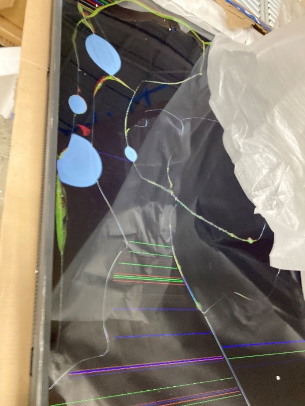 Photo 1 of ***BROKEN SCREEN/PARTS ONLY**SAMSUNG 70-Inch Class Crystal UHD 4K DU7200 Series HDR Smart TV w/Object Tracking Sound Lite, PurColor, Motion Xcelerator, Mega Contrast, Q-Symphony (UN70DU7200, 2024 Model)