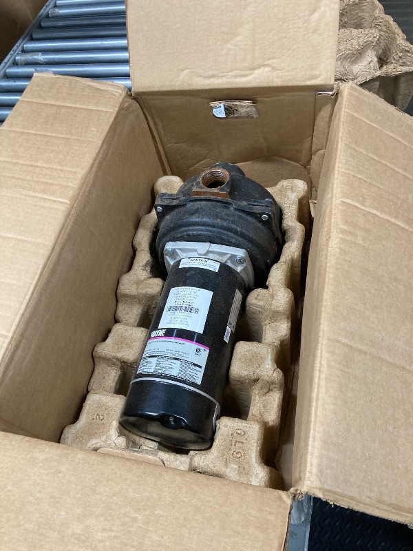 Photo 1 of Wayne WLS150 1.5 HP High Volume Cast Iron Lawn Sprinkling Pump, 1-1/2-Horsepower   ***(USED DUSTY, DIRTY, RUSTY IN AREA....SEE ALL PHOTOS, BOX RIPPED/TORN)***