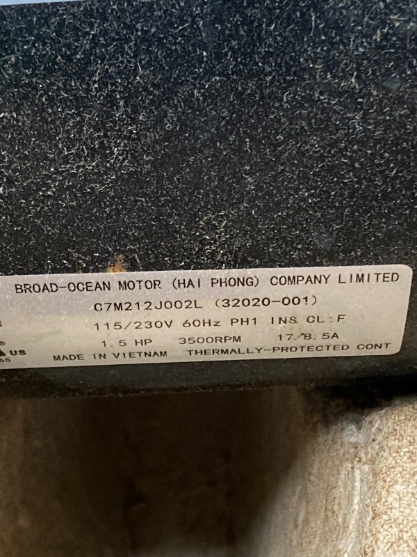 Photo 1 of Wayne WLS150 1.5 HP High Volume Cast Iron Lawn Sprinkling Pump, 1-1/2-Horsepower   ***(USED DUSTY, DIRTY, RUSTY IN AREA....SEE ALL PHOTOS, BOX RIPPED/TORN)***