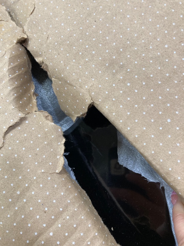 Photo 1 of ****PARTS ONLY****Samsung 75-Inch Class Crystal UHD 4K DU7200 Series HDR Smart TV w/Object Tracking Sound Lite, PurColor, Motion Xcelerator, Mega Contrast, Q-Symphony (UN75DU7200, 2024 Model)