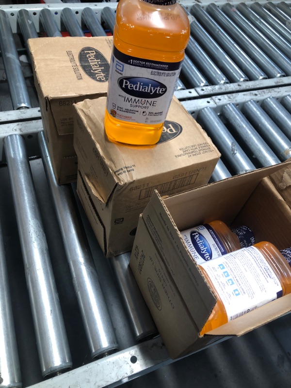 Photo 1 of ***FACTORY SEALED******(EXP: SEP, 01, 2025)NONREFUNDABLE***3 PACK OF Pedialyte with Immune Support Electrolyte Solution, Peach Mango, Hydration Drink with Zinc, Selenium, and Magnesium, 1 Liter, Pack of 4