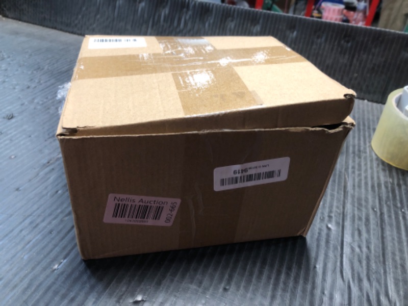 Photo 1 of Battery Distribution Engine Compartment Fuse Block Box Fit for 2017-2019 Chevrolet Chevy Silverado 1500 1500 LD for GMC Sierra 1500 1500 Limited 17-19 Replace GM # 84354721 84095551 84460795 84043745