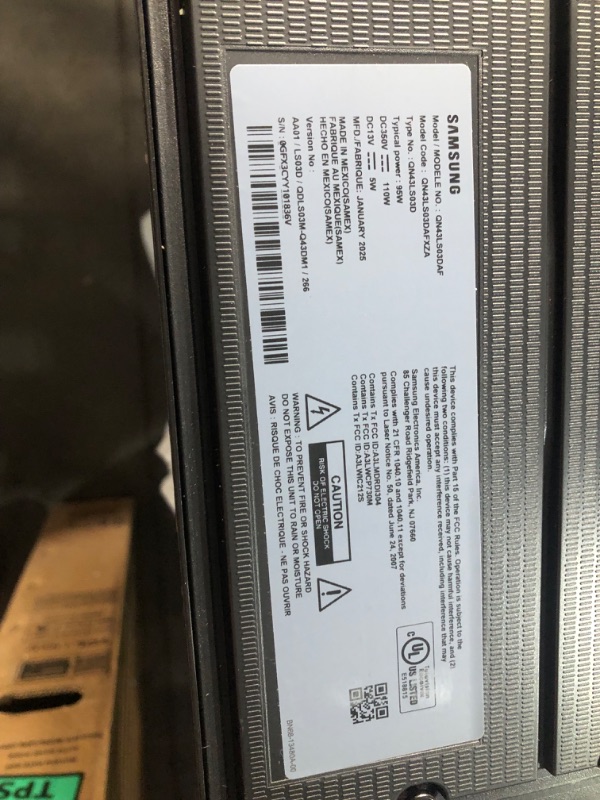 Photo 1 of 43” Class LS03D The Frame Series QLED 4K with Anti-Reflection and Slim Fit Wall Mount Included (2024) ***NO REMOTE