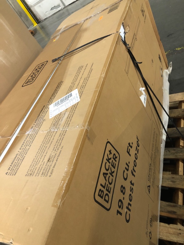 Photo 1 of *** PALLET OF GENERAL MERCHANDISE- NONREFUNDABLE- SOLD AS IS- TRUCK/TRAILER PICKUP ONLY***
BLACK+DECKER 19.8 Cu. Ft. Chest Freezer, Deep Freezer with Top Opening, Freezer Chest with 4 Removable Storage Baskets, Mechanical Temperature Control, Manual Defro