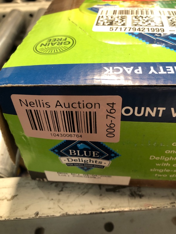 Photo 1 of ***(EXP: )NONREFUNDABLE***
Exp-04-04-2025
Blue Buffalo Delights Natural Adult Small Breed Wet Dog Food, Variety Pack, Made with Natural Ingredients, Filet Mignon & New York Strip Recipe in Hearty Gravy, 3.5-oz. Cups (12 Count, 6 of Each)