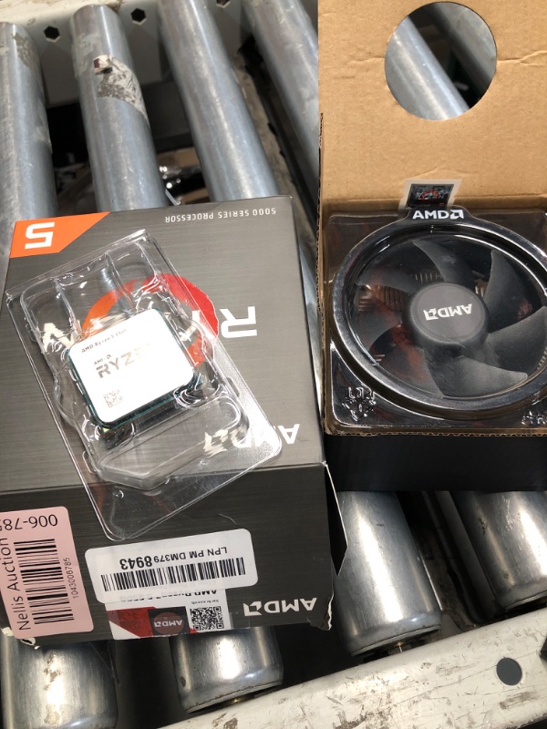 Photo 1 of AMD Ryzen 5 5500 6-Core, 12-Thread Unlocked Desktop Processor with Wraith Stealth Cooler