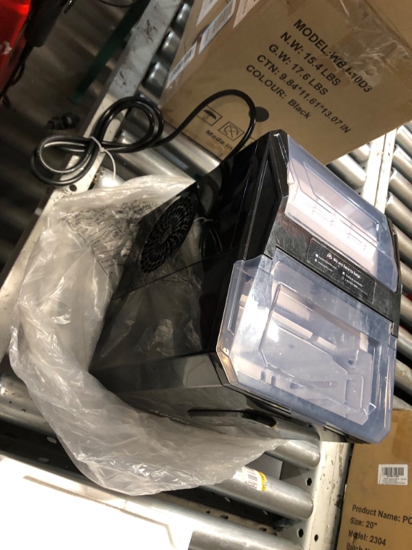 Photo 1 of (Used)Aeitto Ice Makers Countertop, 9 Ice Cubes Release in 6 Mins, 26Lbs/24H, 2 Sizes of Bullet Ice Machine,Self-Cleaning Portable Ice Maker with Ice Scoop and Basket for Home Kitchen Office Bar RV, Black