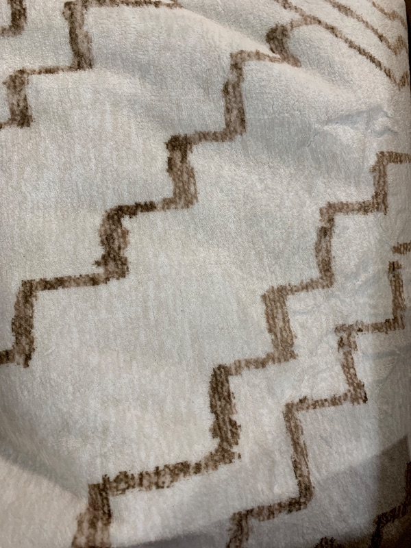 Photo 1 of (used) jinchan Moroccan 6x9 Area Rugs for Living Room - Machine Washable Soft Modern Geometric Stain Resistant